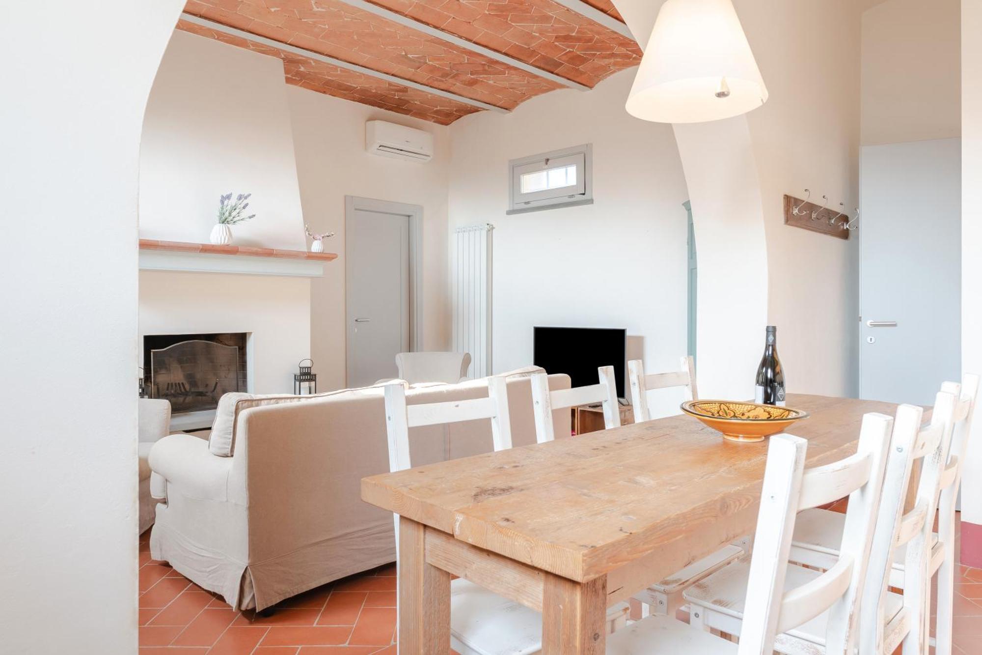 Отель Borgo Syrah Кортона Экстерьер фото